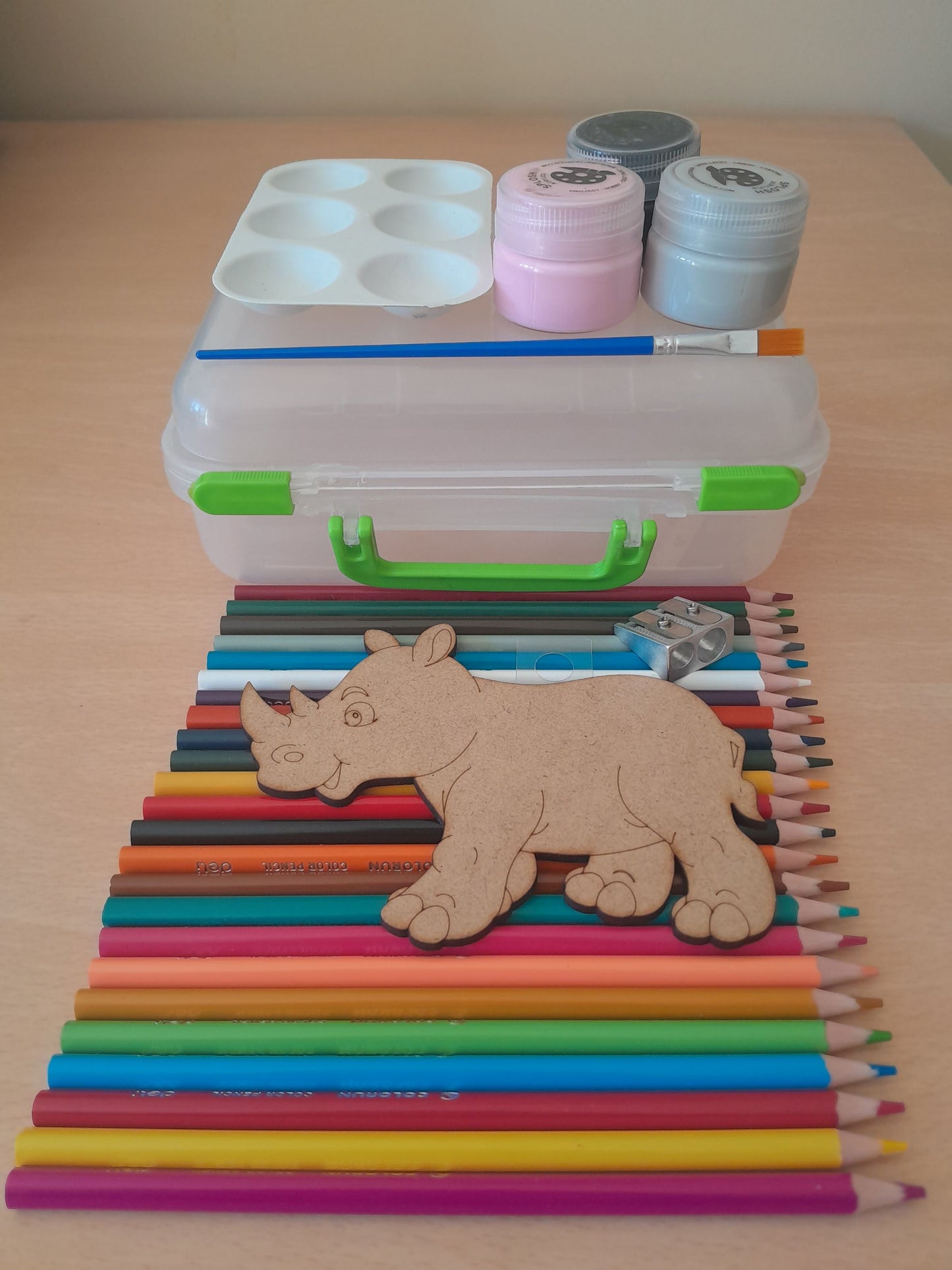 Colouring In Kits